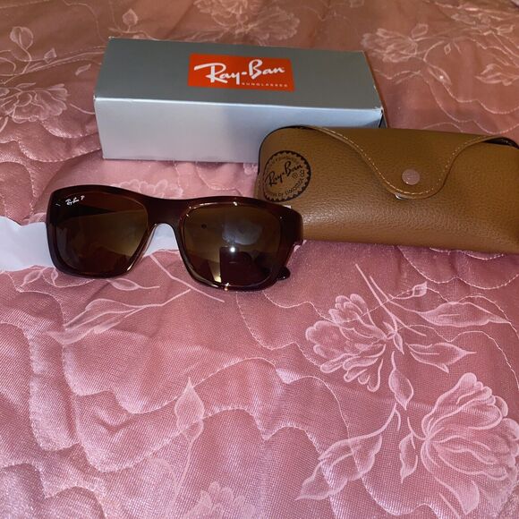 Ray-Ban Unisex Polarized Lightweight Sunglasses, RB4194 Light Havana 53mm - Picture 3 of 12